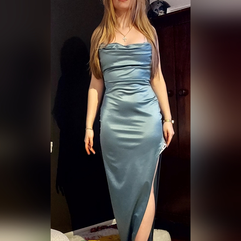 Green/Teal Satiny Evening Gown - Picture 1 of 2